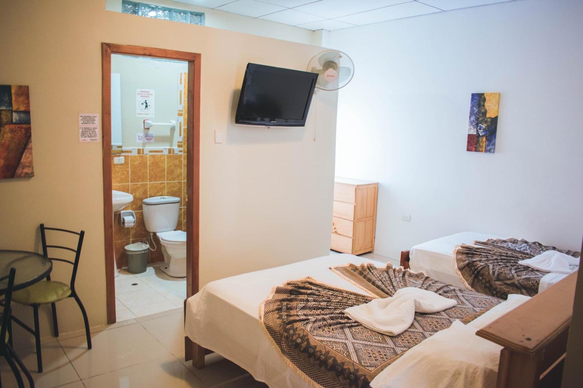 Hotel La Casona איקיטוס מראה חיצוני תמונה