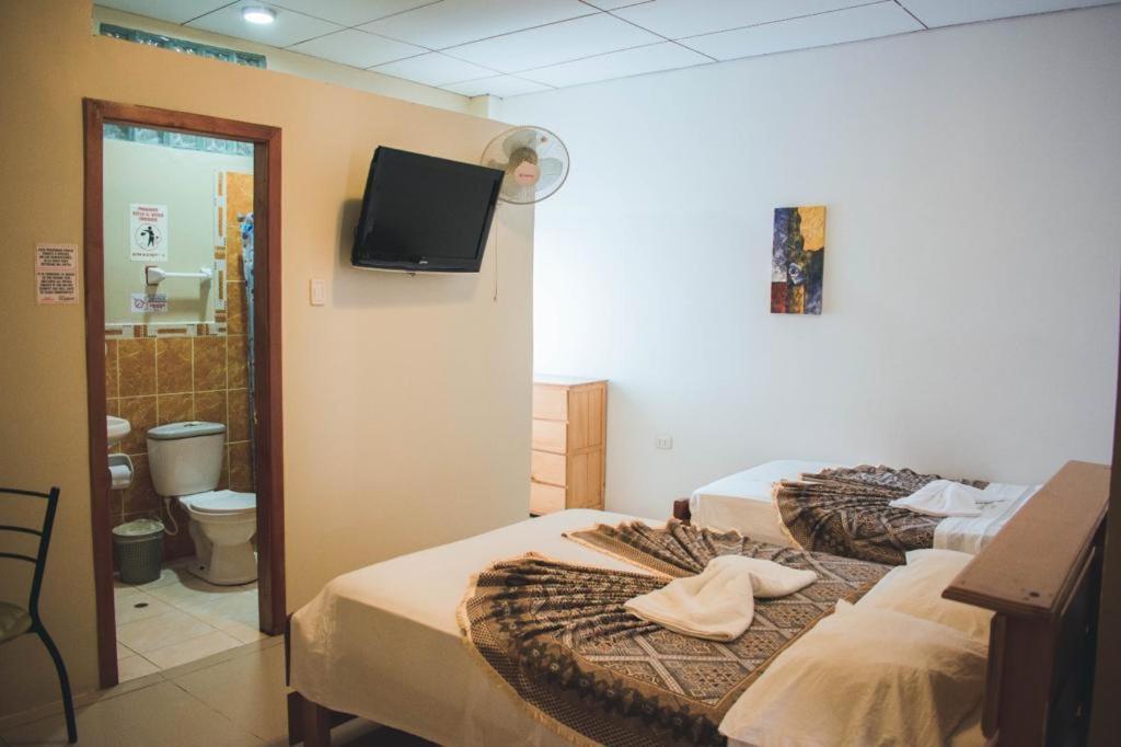 Hotel La Casona איקיטוס מראה חיצוני תמונה